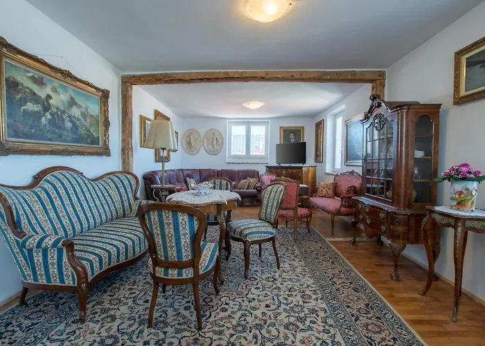 Historic Old Town With The View In Town Daire *