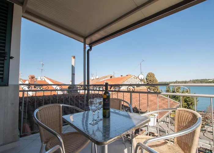 Historic Old Town With The View In Town Apartament Poreč